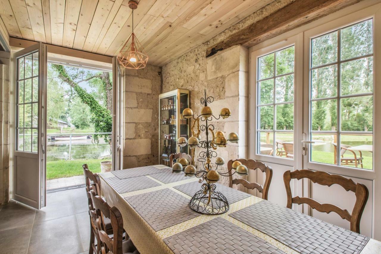 Le Moulin De Chareau Bed & Breakfast Reugny  Екстериор снимка